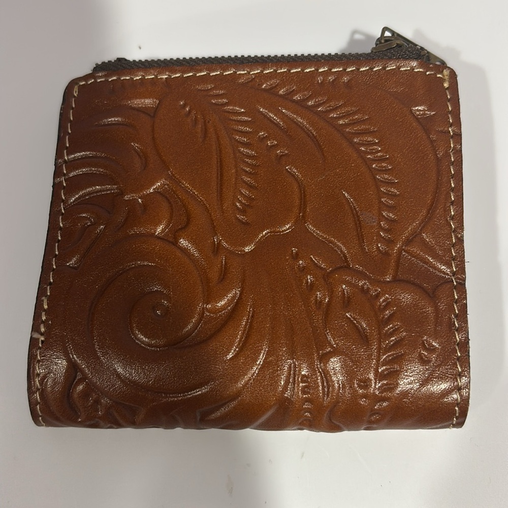 Patricia Nash Brown Leather Key Card Holder with Intricate Embossing - Picture 2 of 3